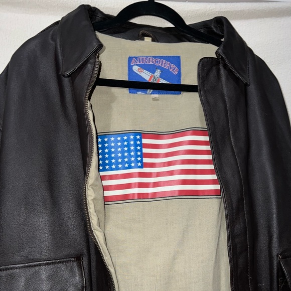 Vintage Airborne Brown Leather Bomber Jacket American Flag Pilot Size Medium - Picture 3 of 7
